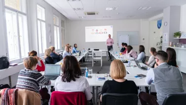 Recruitment metrics and personal development of recruiters